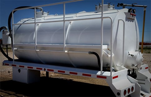 Bobtail Trailer